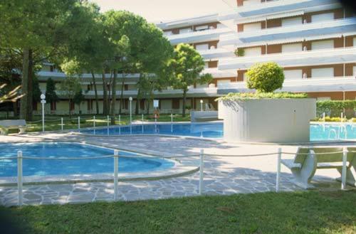 Residence La Meridiana Lignano Sabbiadoro Exterior foto