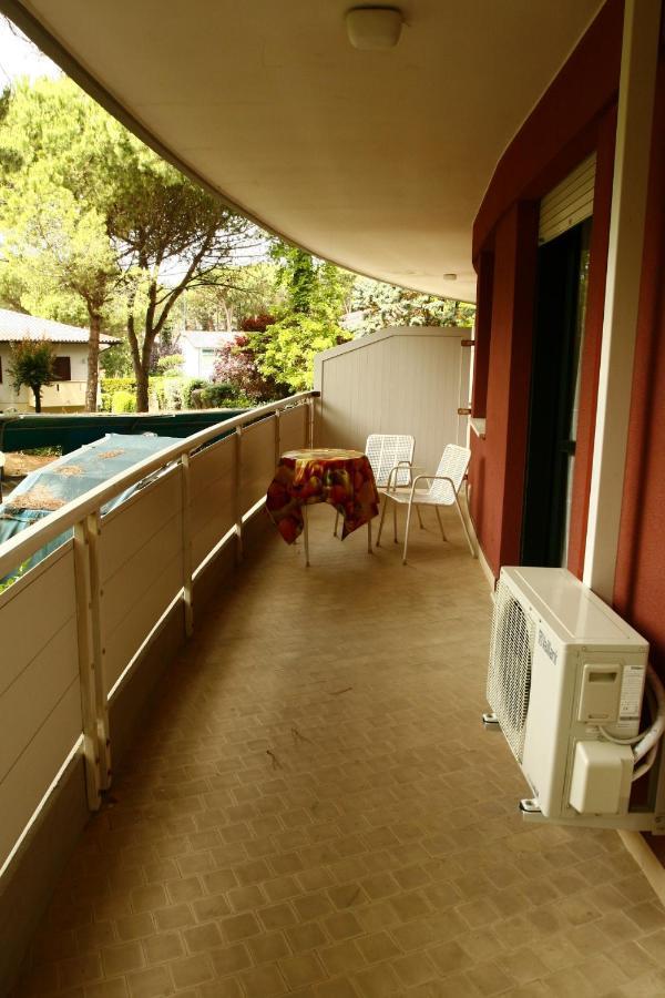 Residence La Meridiana Lignano Sabbiadoro Exterior foto